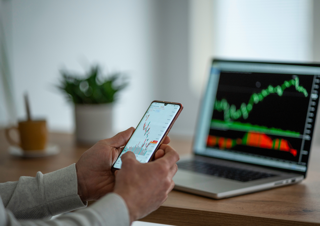 Enhancing-Your-Trading-Strategies-with-TradingView-s-Advanced-Charting-Tools eCommerce Paradise