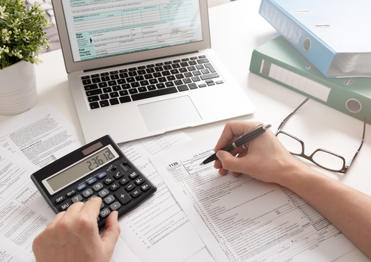 Navigating-eCommerce-Taxes-What-You-Need-to-Know-for-High-Ticket-Dropshipping eCommerce Paradise