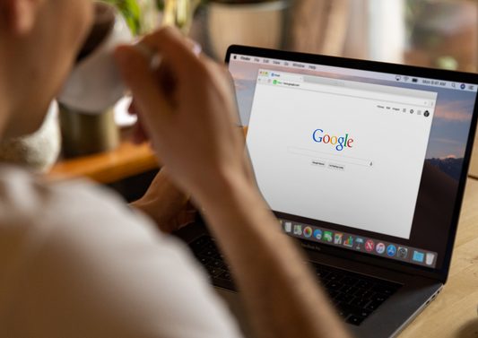 Mastering-the-Art-of-Google-Ads-Your-Ultimate-Guide-to-Effective-Ad-Management eCommerce Paradise