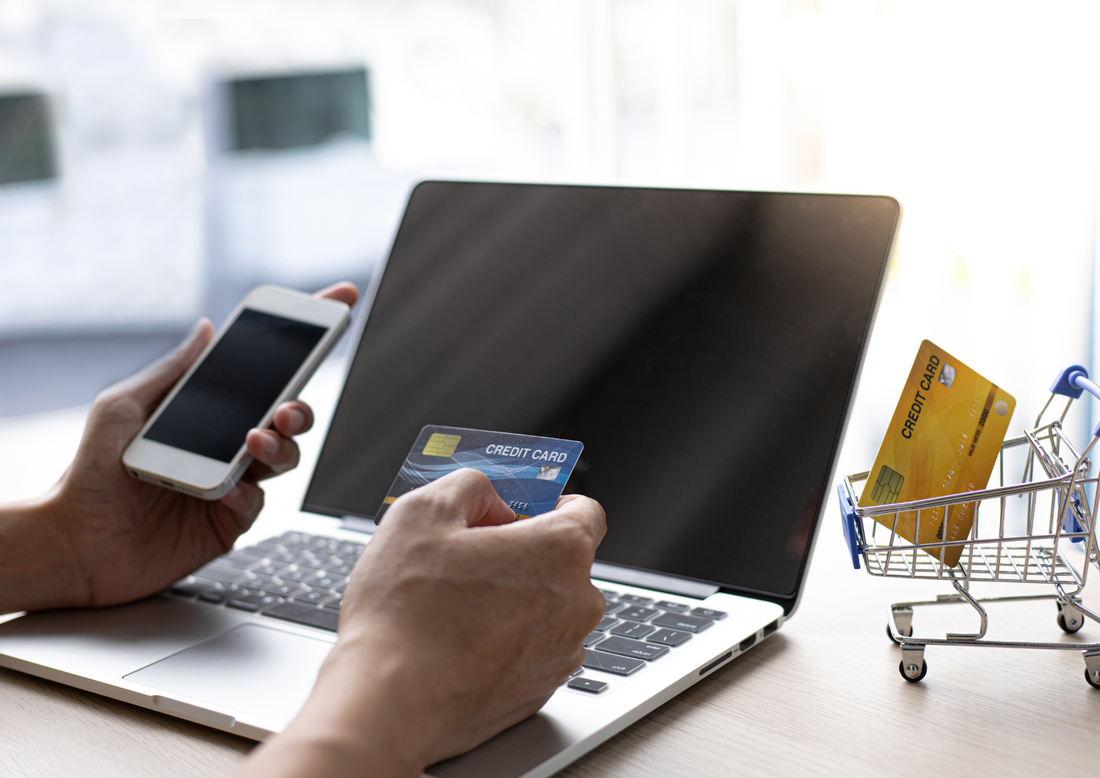 Securing-Your-E-commerce-Transactions-Best-Practices-for-Credit-Card-Safety eCommerce Paradise