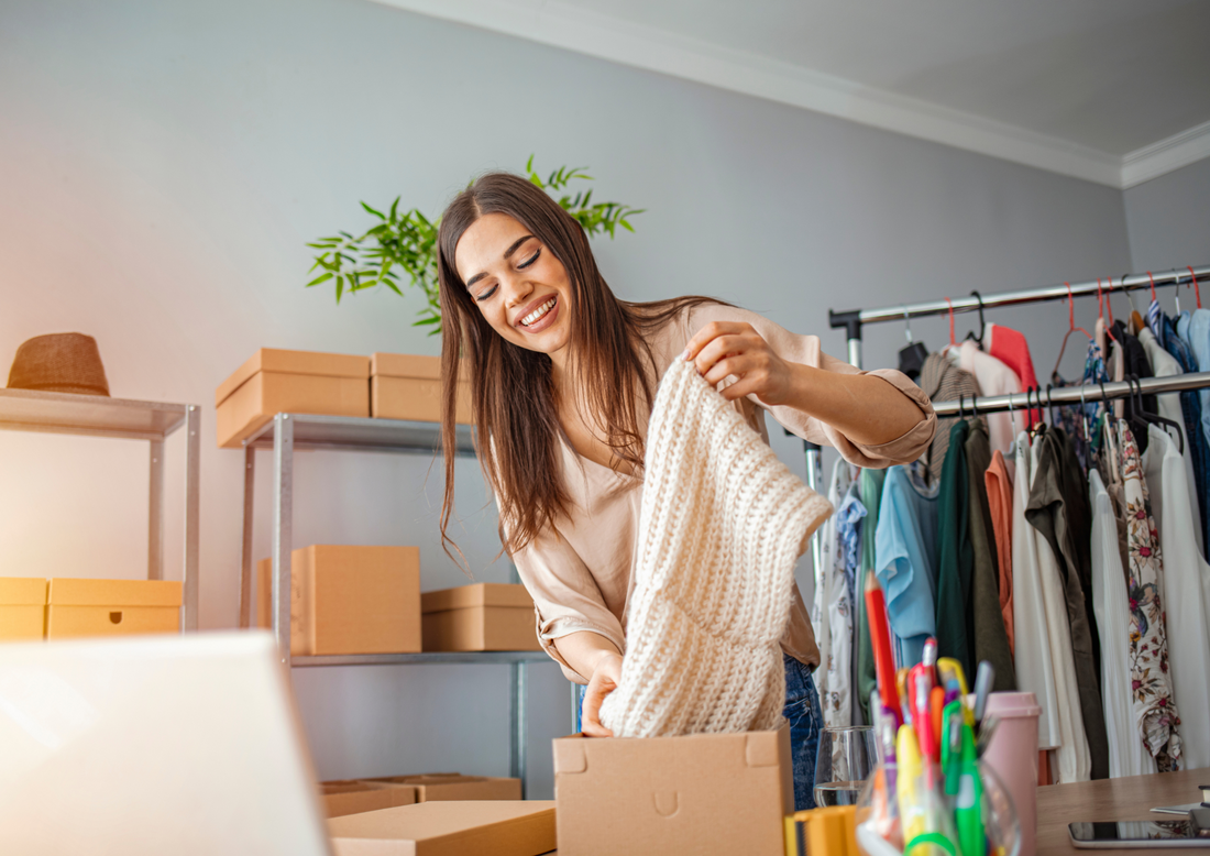 Adapting-to-Market-Trends-Staying-Competitive-in-the-High-Ticket-Dropshipping-Industry eCommerce Paradise