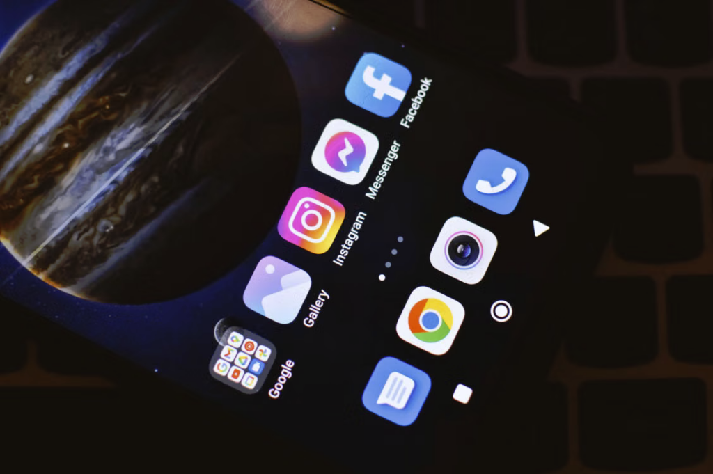 Smartphone displaying mobile app icons